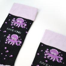 Load image into Gallery viewer, Socks - Octopus Design