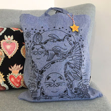Load image into Gallery viewer, Bag - Moonseals Three Seal Tote