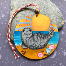 Load image into Gallery viewer, MoonSeals Sunshine Seal Decorations