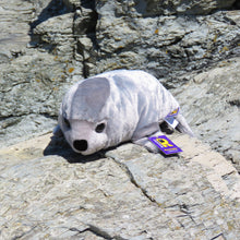 Load image into Gallery viewer, Toy - Large Grey Seal 40cm