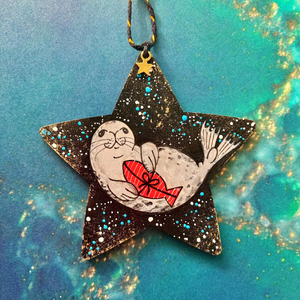 MoonSeals - Seal Star Christmas Decorations