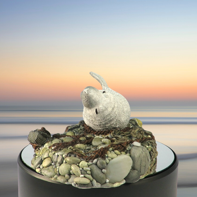 Art - Seal sculpture: Grey Muzzle Pup