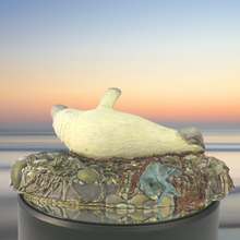 Load image into Gallery viewer, Art - Seal sculpture: Grey Top and Tail Pup