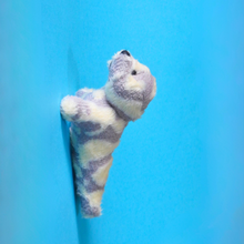 Load image into Gallery viewer, Magnetic Harbour Seal